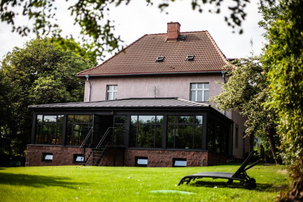 Villa Stara Apteka Srebrna Gora ภายนอก รูปภาพ